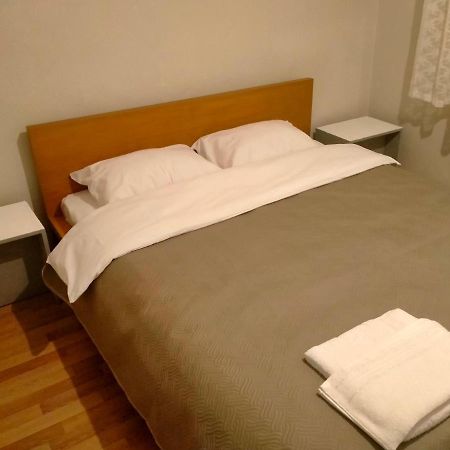 2 Bedrooms Central Area Located Appartment 1Floor Истанбул Екстериор снимка