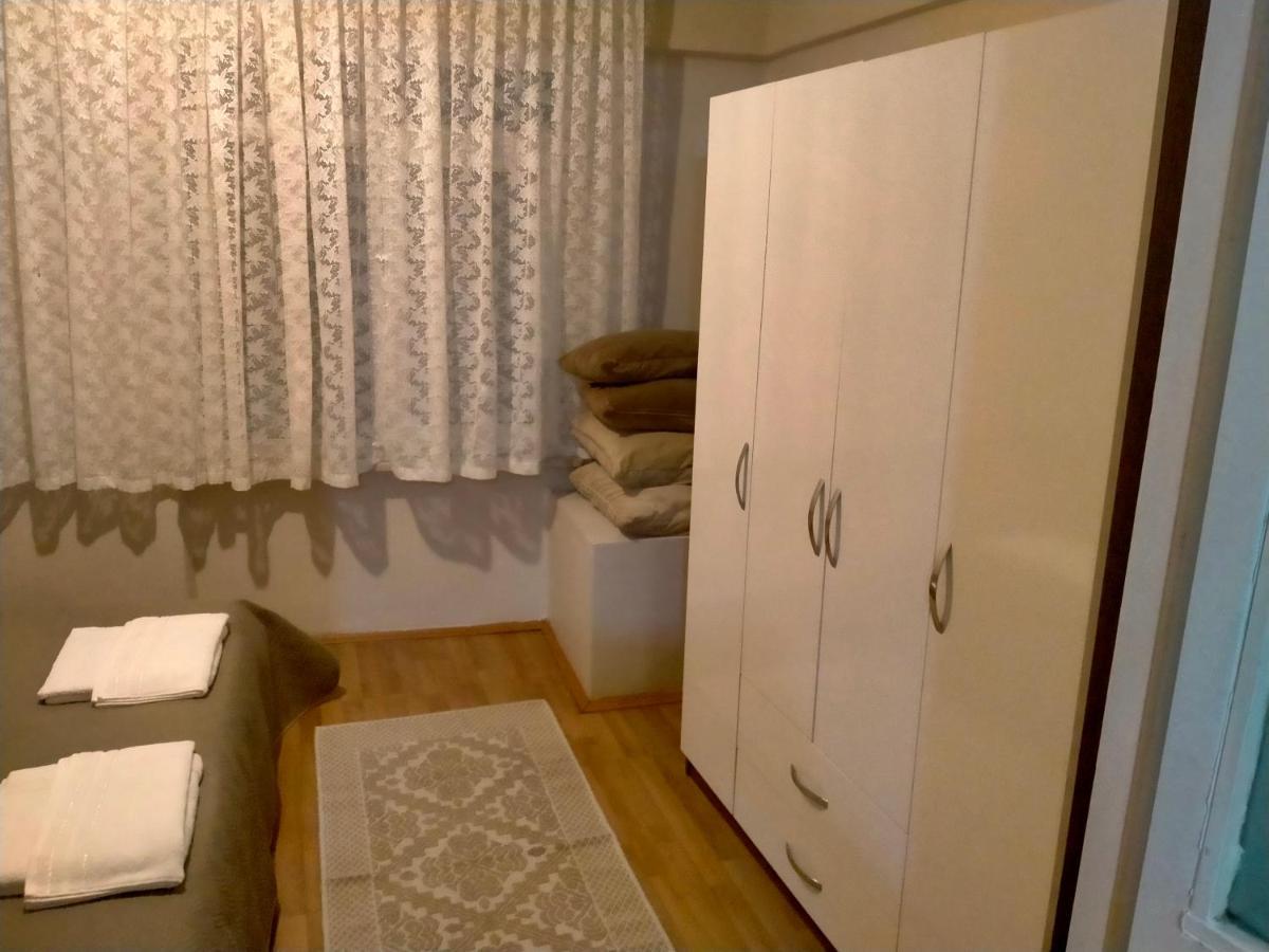2 Bedrooms Central Area Located Appartment 1Floor Истанбул Екстериор снимка